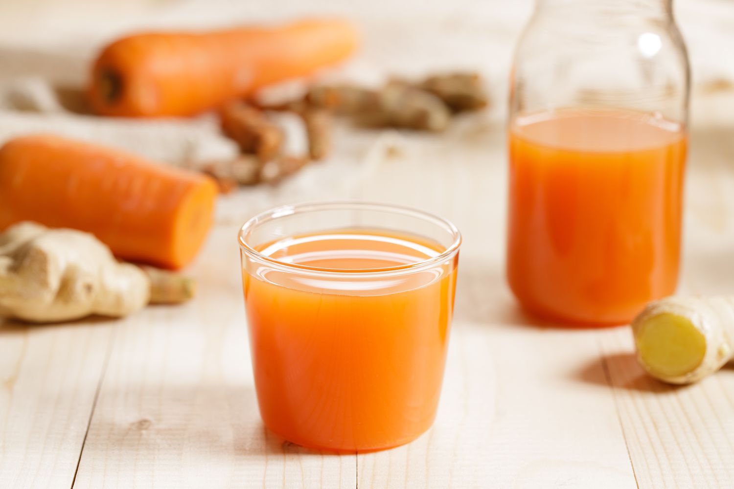 Unlock Full Health Benefits of Carrot Ginger Juice at Home
